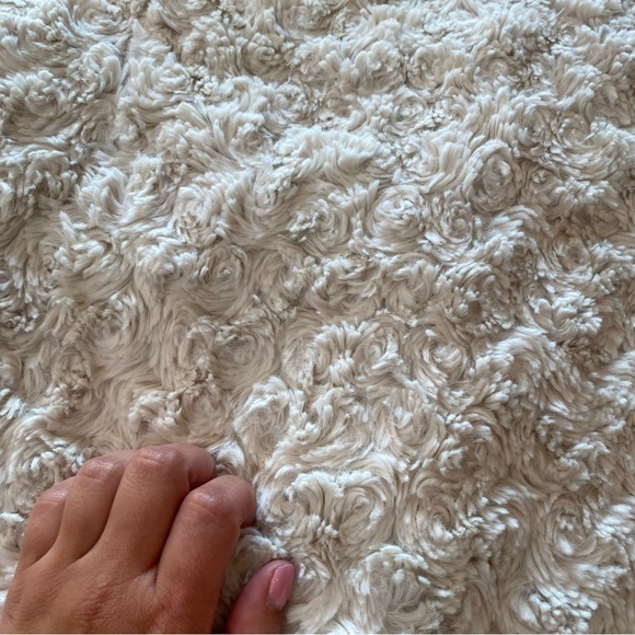 Vintage Faux Fur Textured Cream Jacket Size XS/S By Soma London - Picture 8 of 8